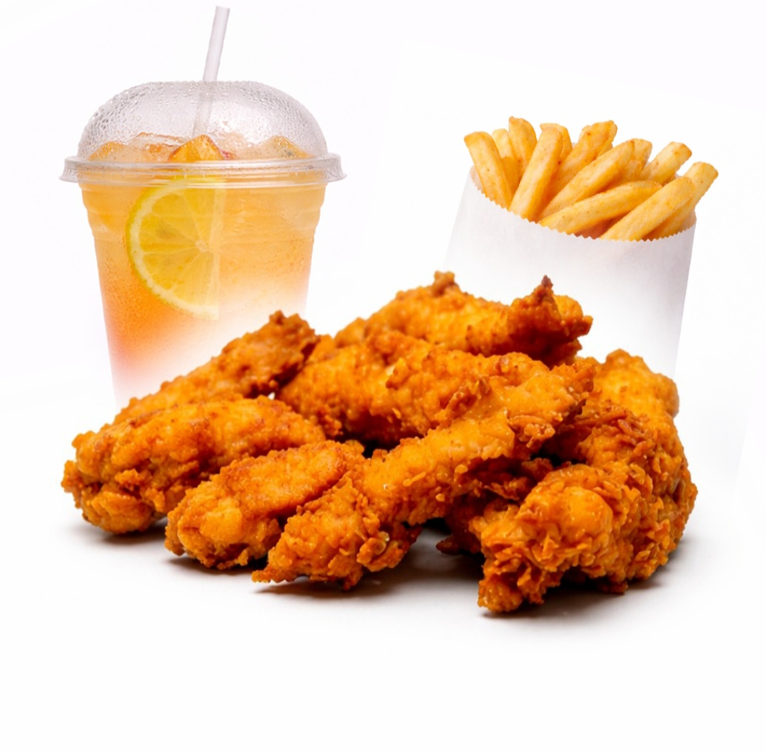 Chicken Strips + Chips + Mocktail